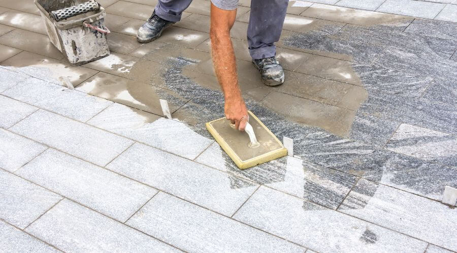 Professional gutter cleaning in Carmel By The Sea, CA